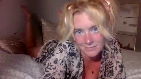 frommarywithlove online show from September 15, 2025, 5:29 am