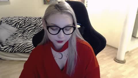 Lilith online show from December 6, 2024, 5:42 am