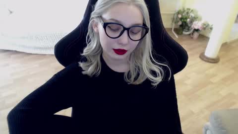 Lilith online show from March 10, 2025, 11:53 am