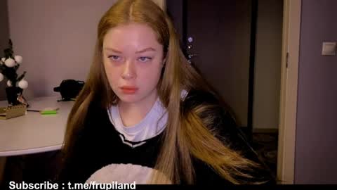 OPEN PVTJulia and Wayne online show from January 2, 2025, 1:19 pm