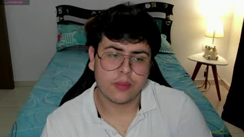 uwu online show from April 4, 2026, 11:35 pm