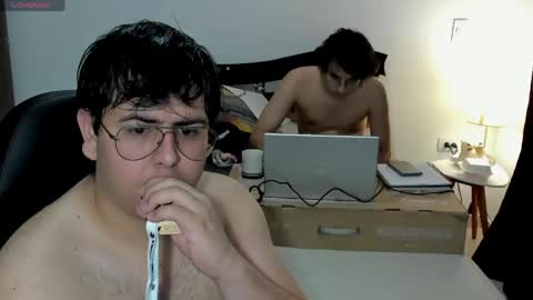 uwu online show from April 8, 2026, 2:00 am