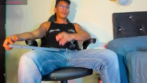 Ricardodominic 1   MODELO INDEPENDIENTE online show from December 22, 2024, 3:00 am