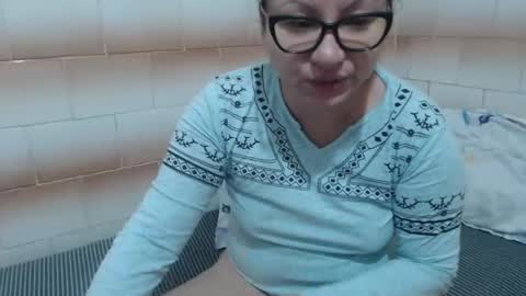 Snapshot of fuck_my_face chatting on December 9, 2024, 6:23 am Ella online show from December 9, 2024, 6:23 am