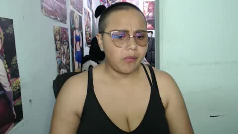 Mia and Gary  online show from September 10, 2025, 3:17 am