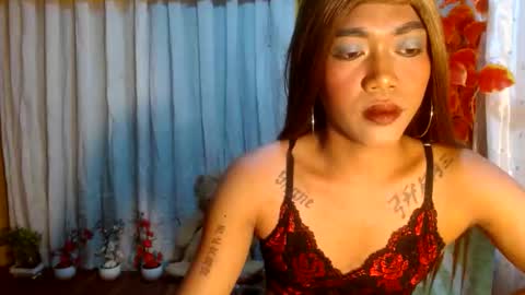 fuckme811826 online show from September 18, 2025, 2:13 am