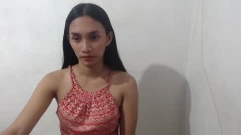 HI IM CLARITA online show from May 5, 2026, 2:58 pm