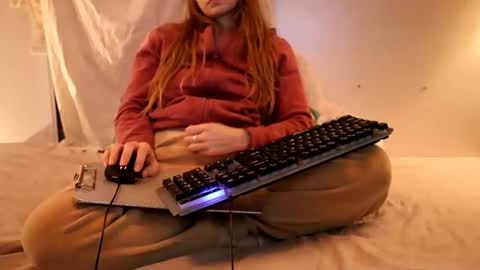 fuckmypussyplz1 online show from April 22, 2026, 1:30 am