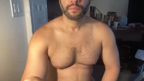 Muscle Bear Jock in Training online show from May 5, 2026, 9:50 am