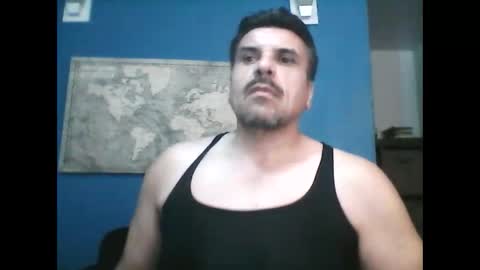 fuego1ento22 online show from September 25, 2025, 12:20 pm