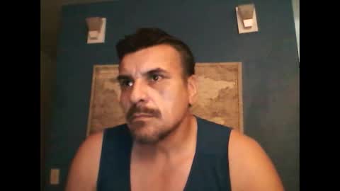 fuego1ento22 online show from September 29, 2025, 9:08 pm