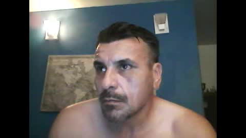 fuego1ento22 online show from October 4, 2025, 1:36 am