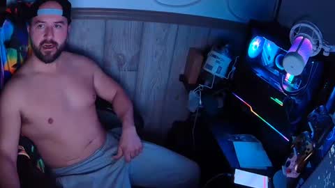 fufupop online show from February 19, 2025, 4:23 am