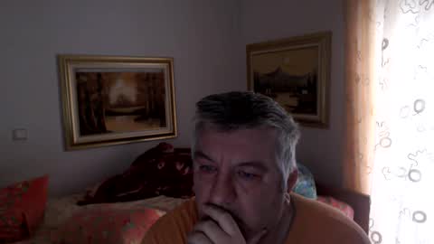 Snapshot of fukingcrazy chatting on December 13, 2024, 9:02 am fukingcrazy online show from December 13, 2024, 9:02 am