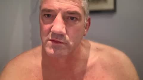 fullback_15 online show from October 27, 2025, 8:51 am