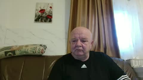 fullballs6 online show from February 25, 2026, 5:17 am