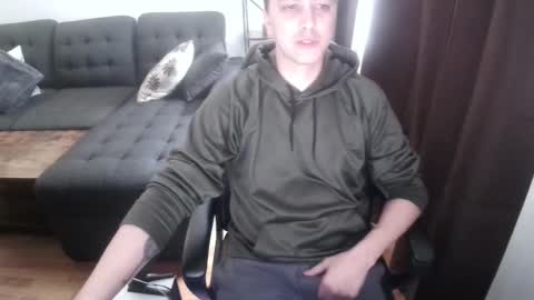 Snapshot of fululandready chatting on February 13, 2025, 5:22 pm fullandready online show from February 13, 2025, 5:22 pm