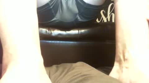 funfan007 online show from April 27, 2026, 2:20 am