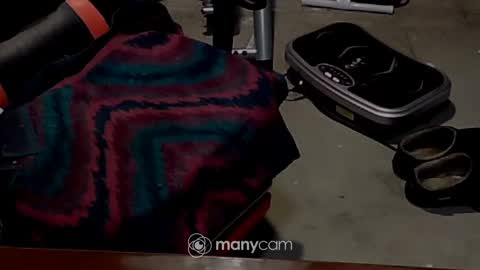 Snapshot of funformycock2025 chatting on March 22, 2026, 5:22 am FunForMyCock online show from March 22, 2026, 5:22 am