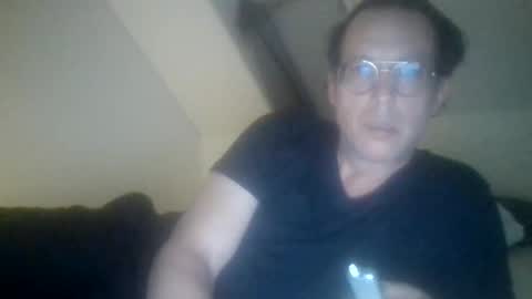 Snapshot of funneltunnel chatting on June 5, 2026, 7:41 pm funneltunnel online show from June 5, 2026, 7:41 pm