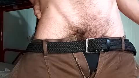 Italian men online show from November 3, 2025, 1:45 pm