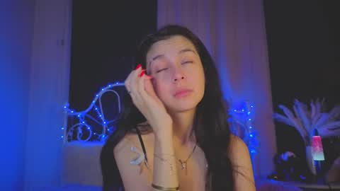 Tiffany online show from October 13, 2025, 1:05 am