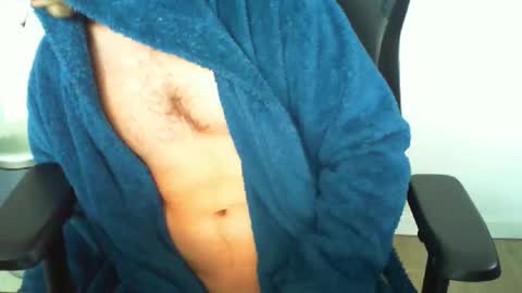 Snapshot of funnyeucouple chatting on September 24, 2025, 9:34 am YWhiteNiceMan online show from September 24, 2025, 9:34 am