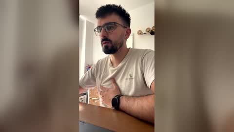 funnyroom23 online show from April 15, 2026, 8:32 am