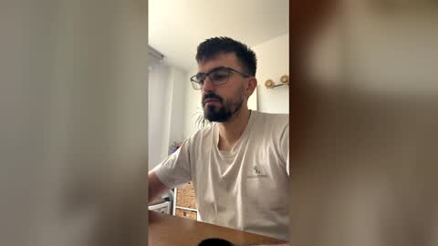 funnyroom23 online show from April 19, 2026, 10:03 am