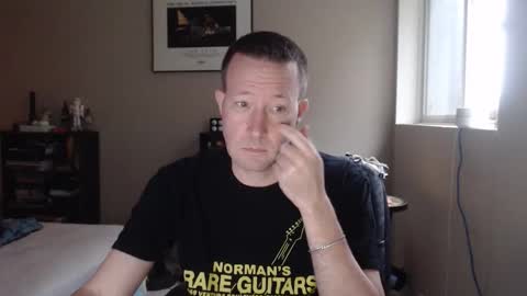 Snapshot of funplaytimesayhello chatting on December 20, 2025, 10:17 pm Hello online show from December 20, 2025, 10:17 pm