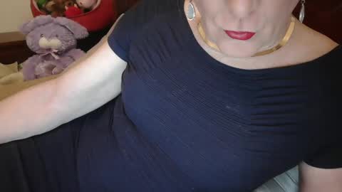 Jessie Love online show from December 15, 2024, 10:28 am