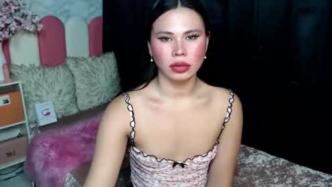 fuschiafucker online show from October 31, 2025, 5:52 am