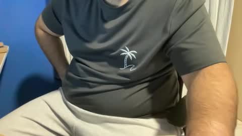 Snapshot of fuzitzu2 chatting on September 24, 2025, 7:55 am fuzitzu2 online show from September 24, 2025, 7:55 am