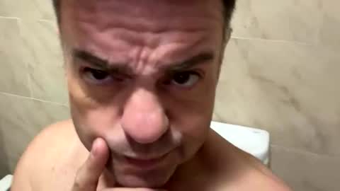 Snapshot of fvmendoza chatting on November 5, 2025, 1:49 am fvmendoza online show from November 5, 2025, 1:49 am