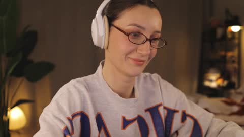 G online show from January 29, 2025, 7:00 pm