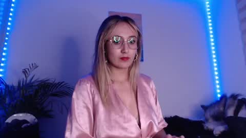 Snapshot of gabb_rioss chatting on February 7, 2025, 2:19 am Gabriela online show from February 7, 2025, 2:19 am