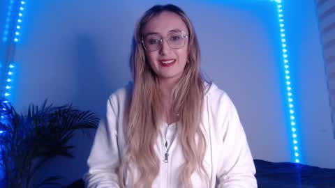 Snapshot of gabb_rioss chatting on March 7, 2025, 12:37 am Gabriela online show from March 7, 2025, 12:37 am