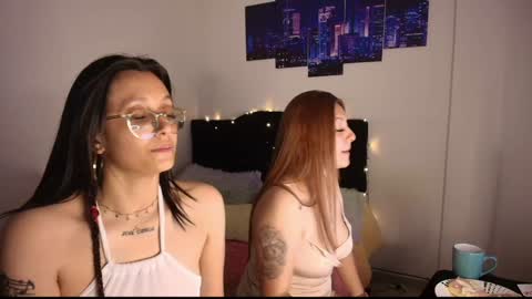 Snapshot of gabbie_kook chatting on February 8, 2025, 3:41 am gabbie_kook online show from February 8, 2025, 3:41 am