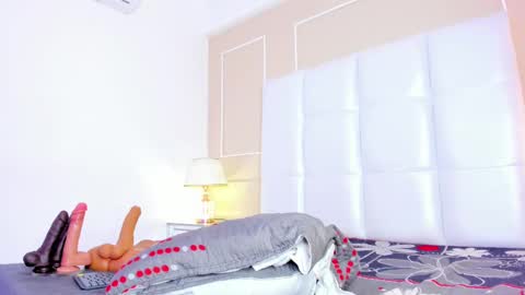 Gabie online show from February 26, 2025, 6:00 pm