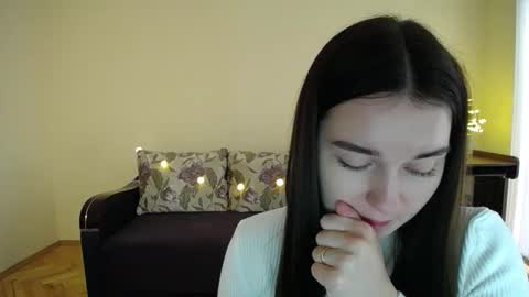 Jaklin online show from January 28, 2025, 12:00 pm