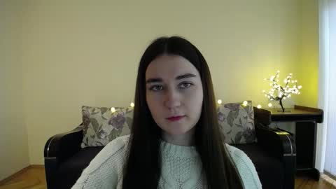 Jaklin online show from February 5, 2025, 9:15 am