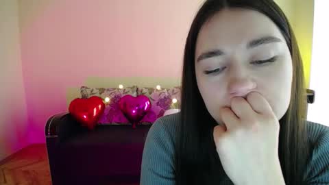 Jaklin online show from March 3, 2025, 11:55 am