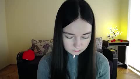 Jaklin online show from February 4, 2026, 9:59 am