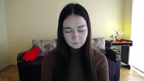 Jaklin online show from March 28, 2026, 9:42 am