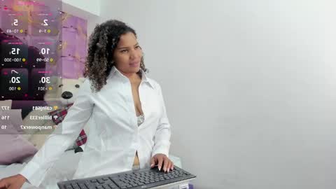 Gaby Fox online show from May 15, 2026, 11:23 pm