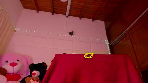 G A B R I E L A   online show from March 27, 2026, 4:07 am