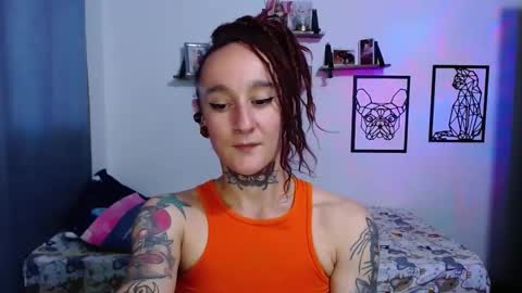 Snapshot of gabby_moon09 chatting on October 7, 2025, 9:45 pm gabby_moon09 online show from October 7, 2025, 9:45 pm