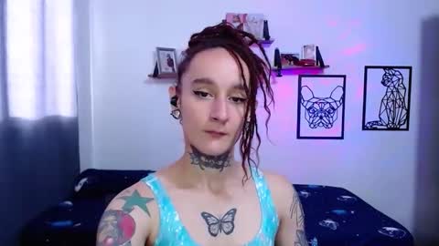 Snapshot of gabby_moon09 chatting on October 16, 2025, 12:39 pm gabby_moon09 online show from October 16, 2025, 12:39 pm