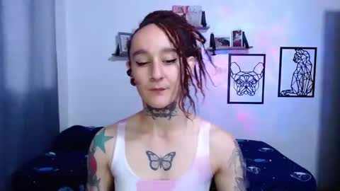 Snapshot of gabby_moon09 chatting on October 21, 2025, 12:39 pm gabby_moon09 online show from October 21, 2025, 12:39 pm