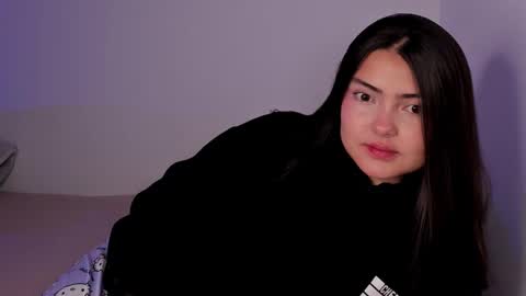 gabbyfoox online show from June 9, 2026, 4:24 am